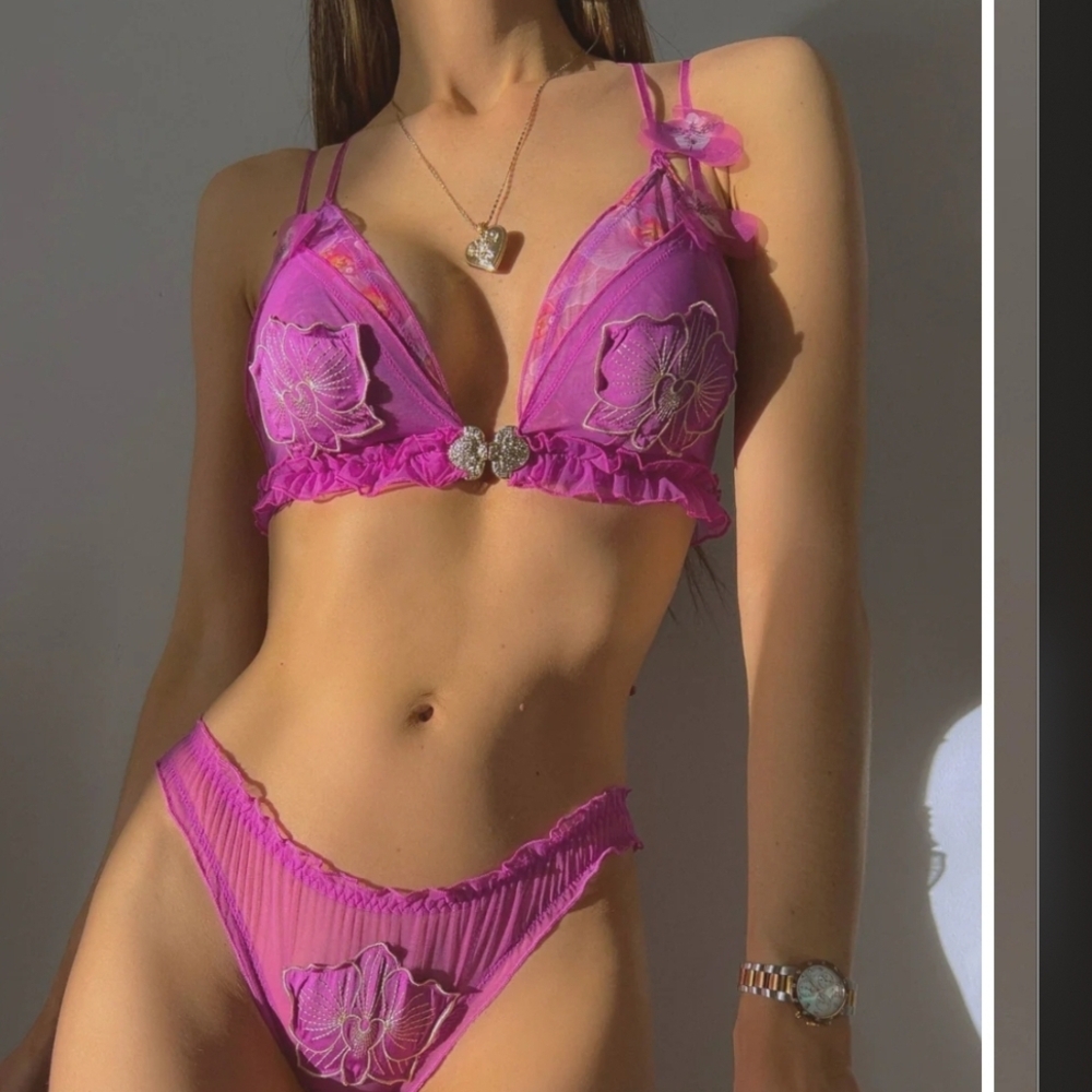 Empress Mimi Orchidea NWT Pink Floral Lingerie Set
